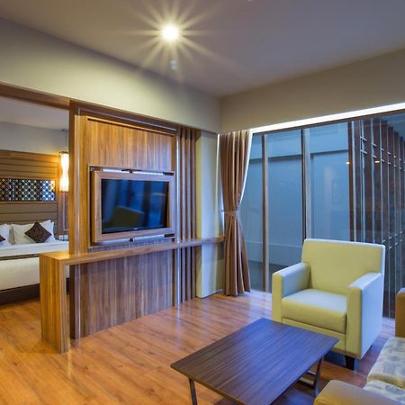 The Lerina Hotel Nusa Dua Nusa Dua  Exterior photo