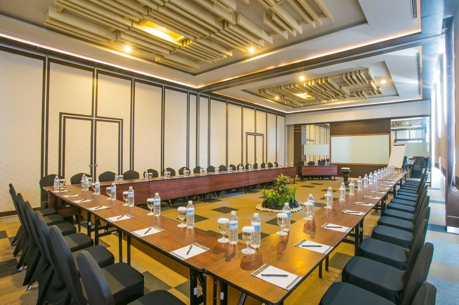 The Lerina Hotel Nusa Dua Nusa Dua  Exterior photo